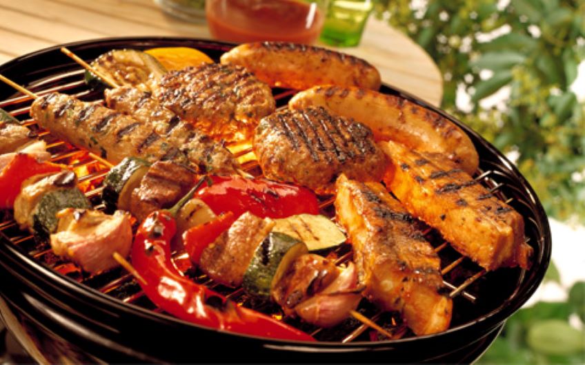 Pork Ribs with Quick Barbecue Sauce