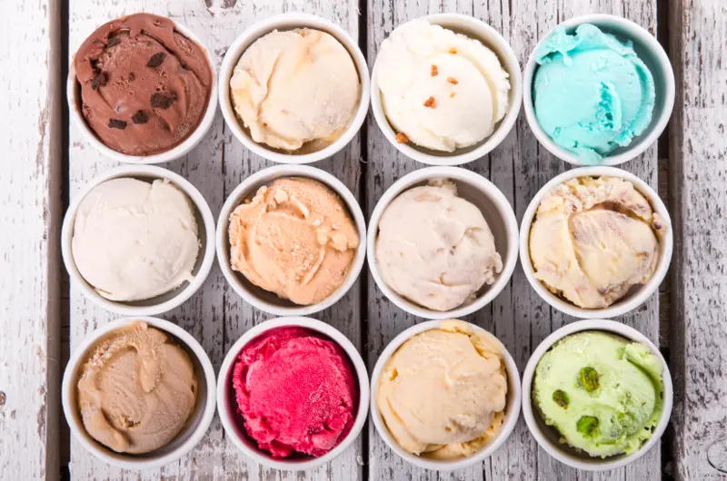 four rows of ice cream flavours in tub