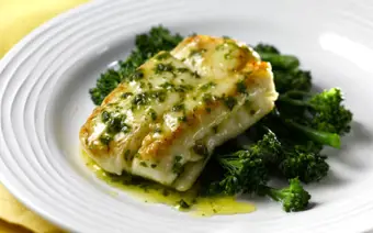 Pan-fried Hake with Lemon and Herb Butter Sauce